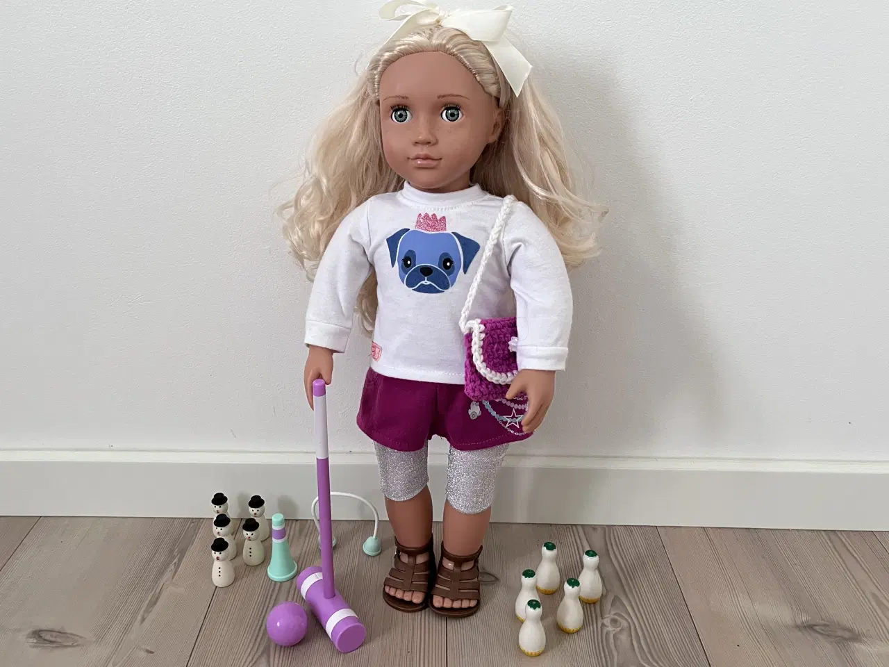 Billede 2 - Dukke, Our Generation inkl. tøj og tilbehør