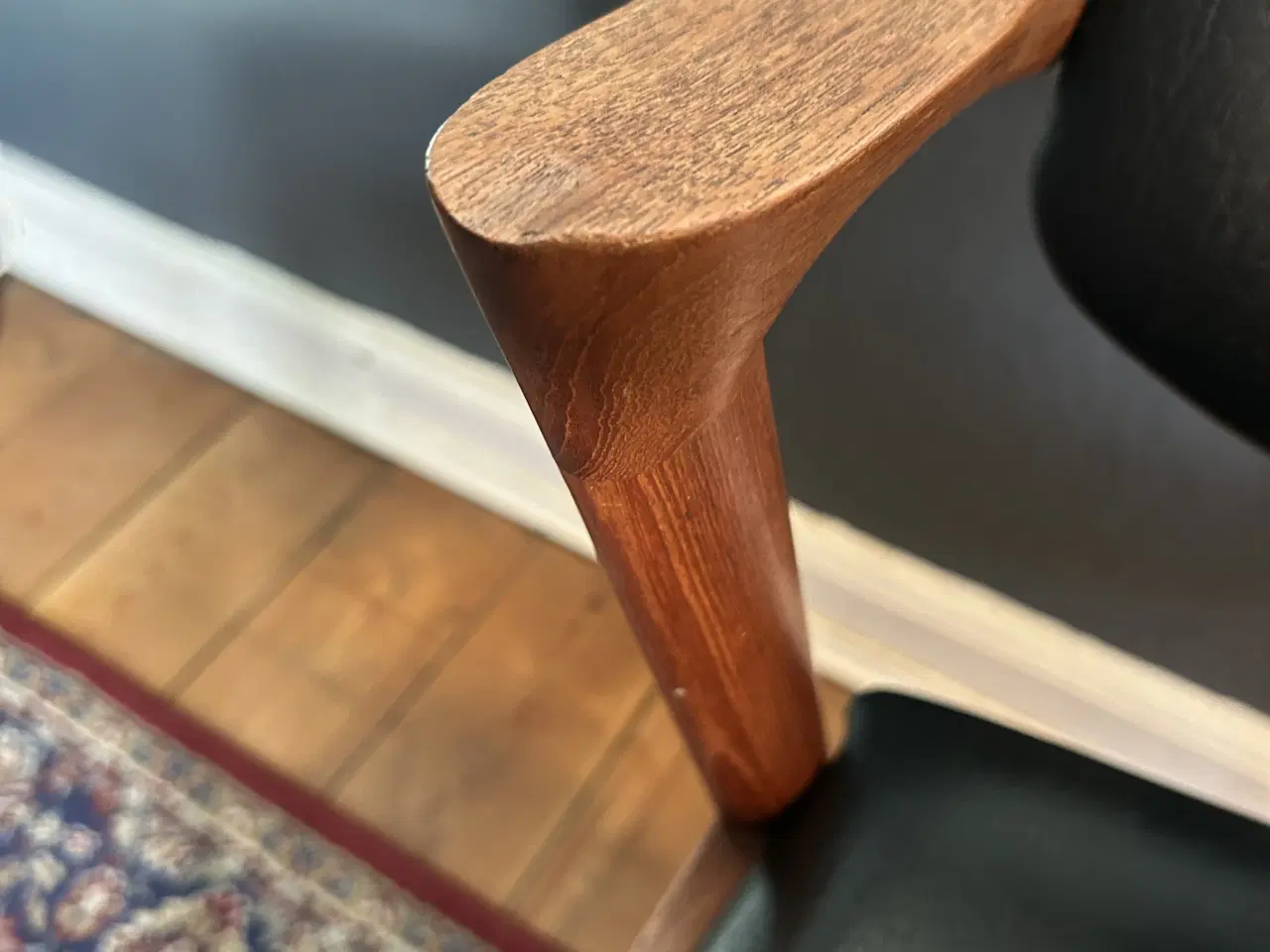 Billede 3 - 2 stk. Kai Kristiansen model 42 (Z-stol) armstole