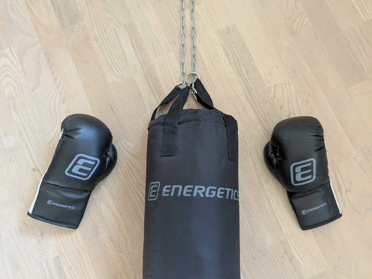 Billede 1 - Boksepude og handsker til børn