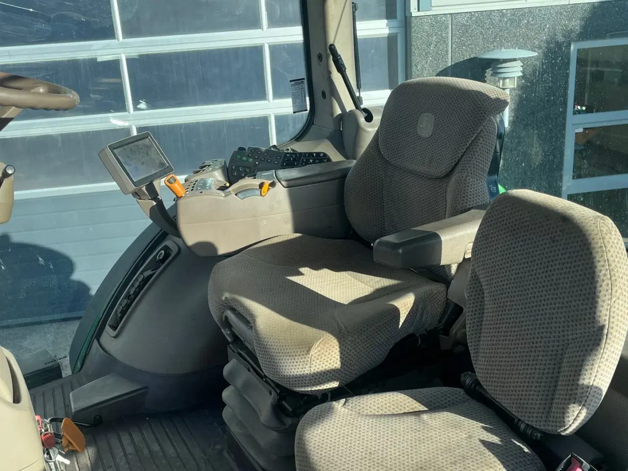 Billede 6 - John Deere 7260R AP med frontlift og front PTO