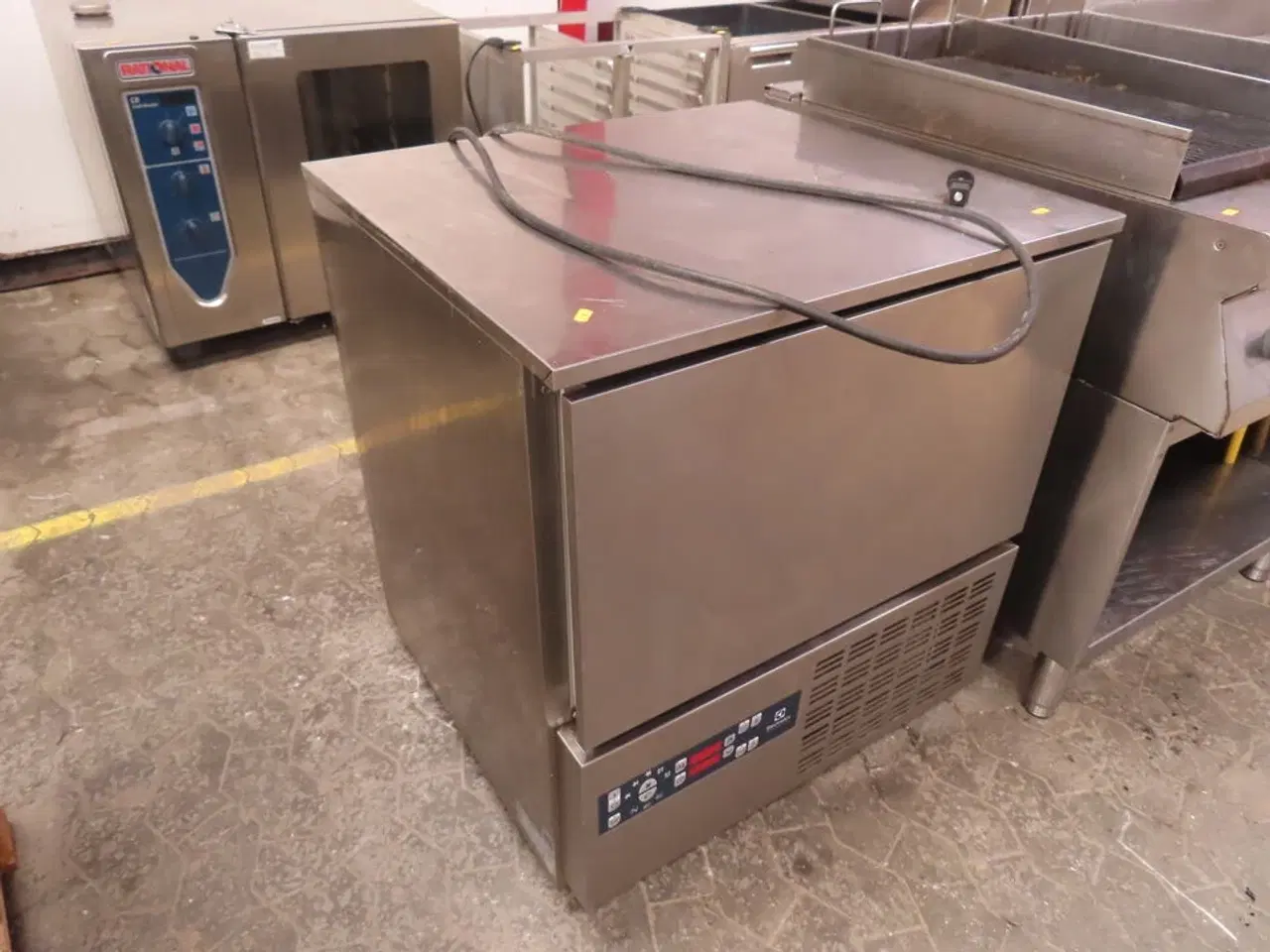 Billede 2 - Blæstkøler ELECTROLUX
