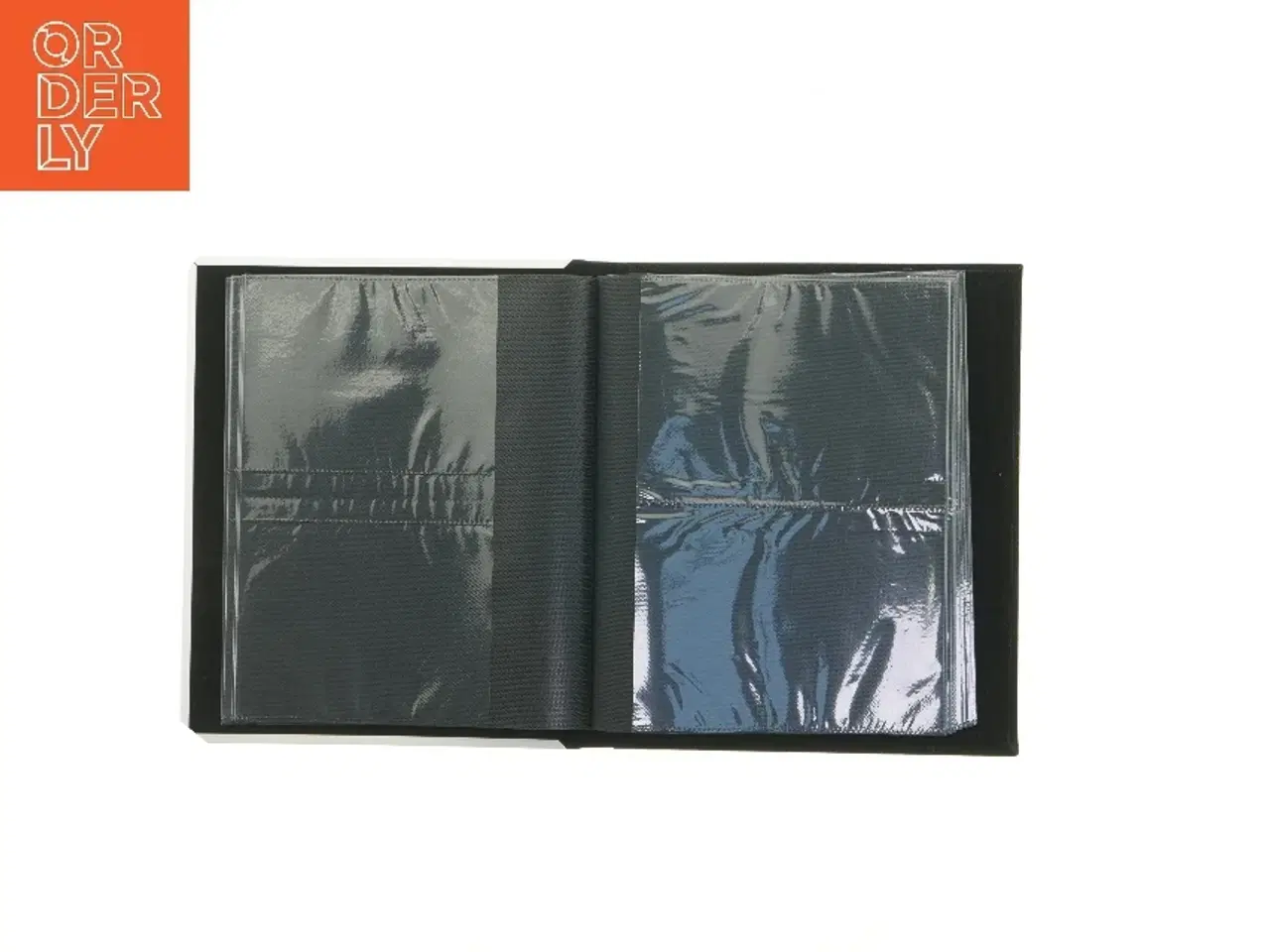 Billede 2 - Babyens første år fotobog (str. 25 x 30 cm)