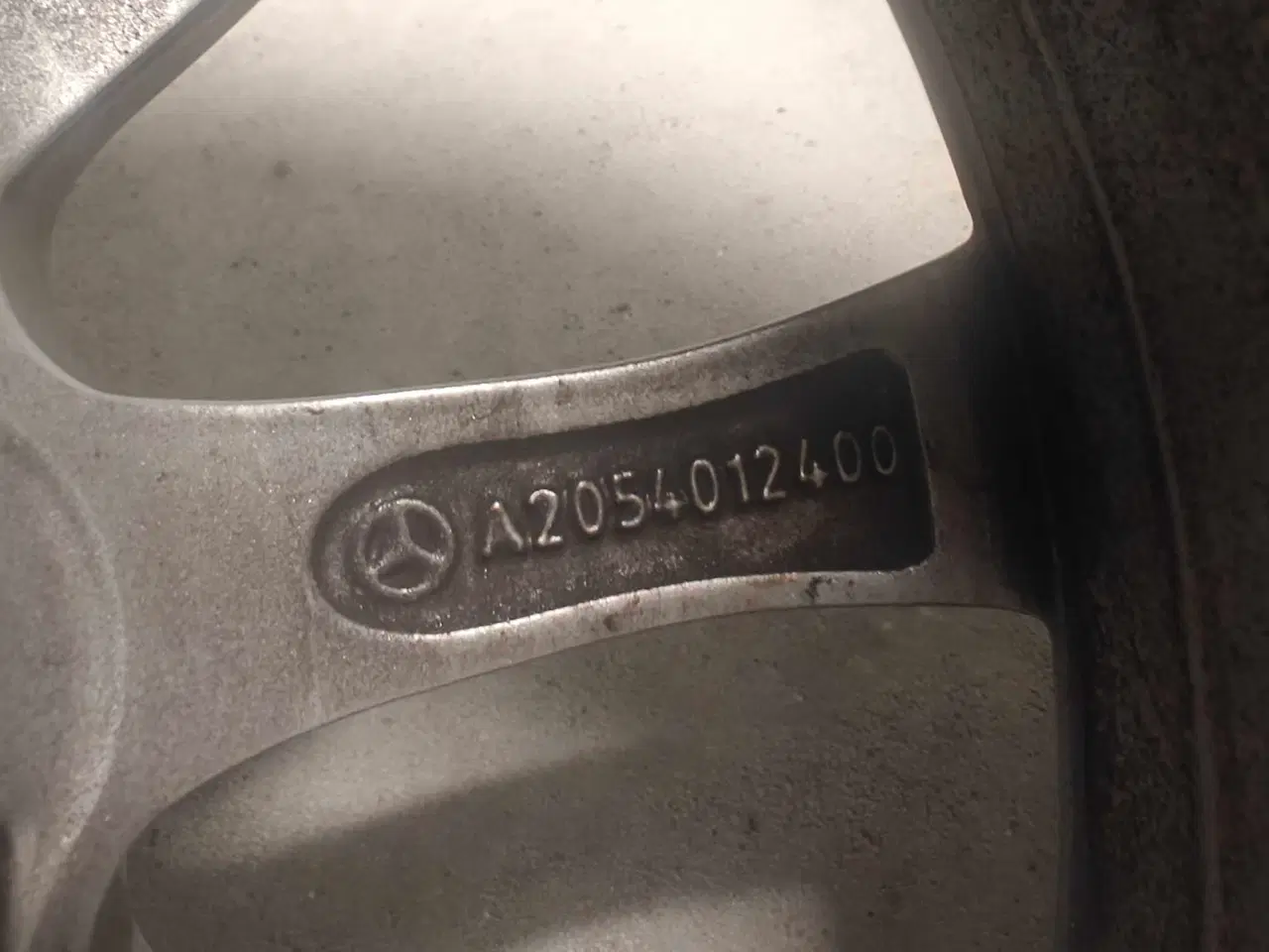 Billede 3 - Vinterdæk Org. Mercedes m. TMPS - 205/60R16