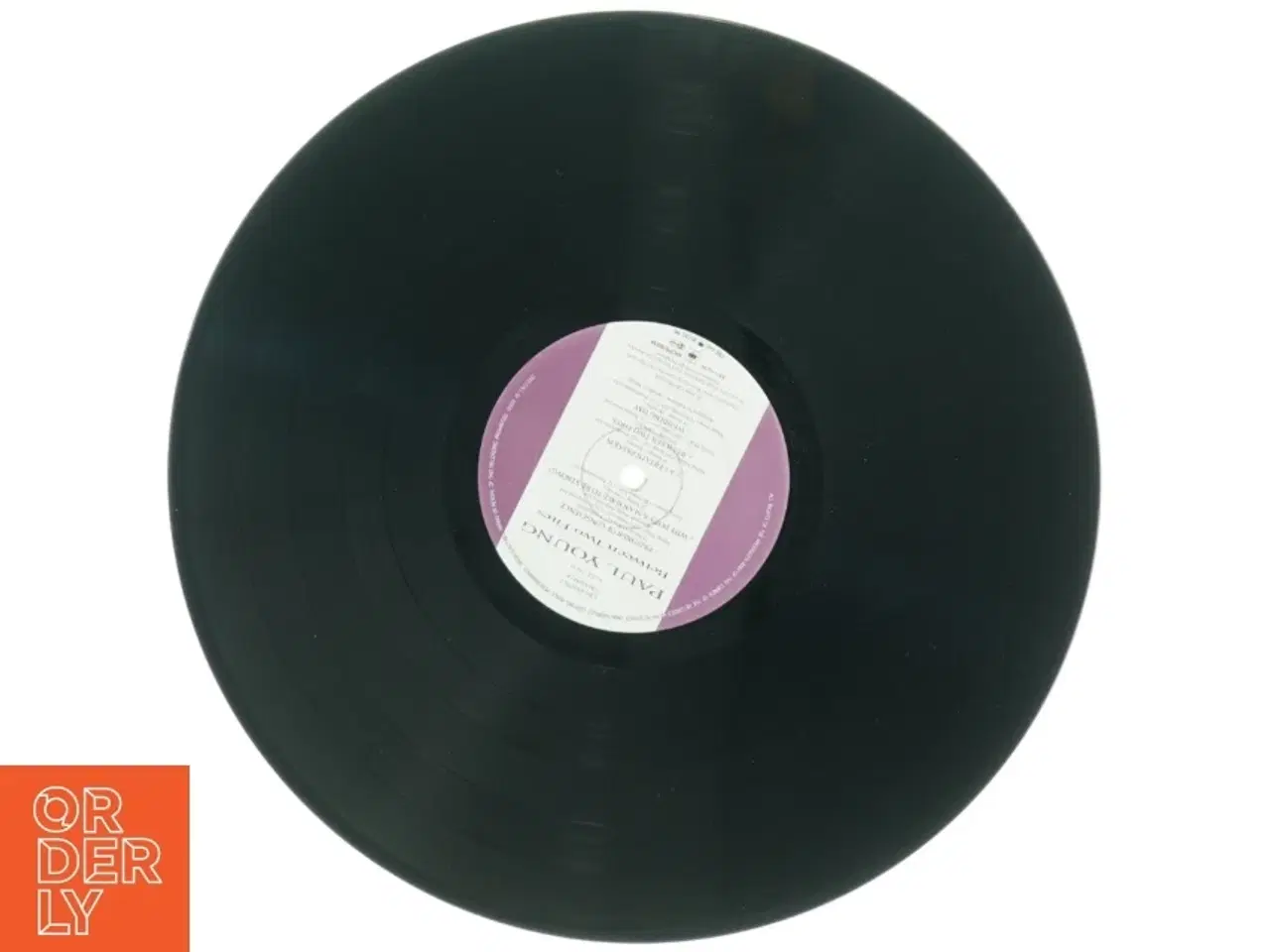 Billede 4 - Paul Young - Between Two Fires LP fra CBS Records (str. 31 x 31 cm)