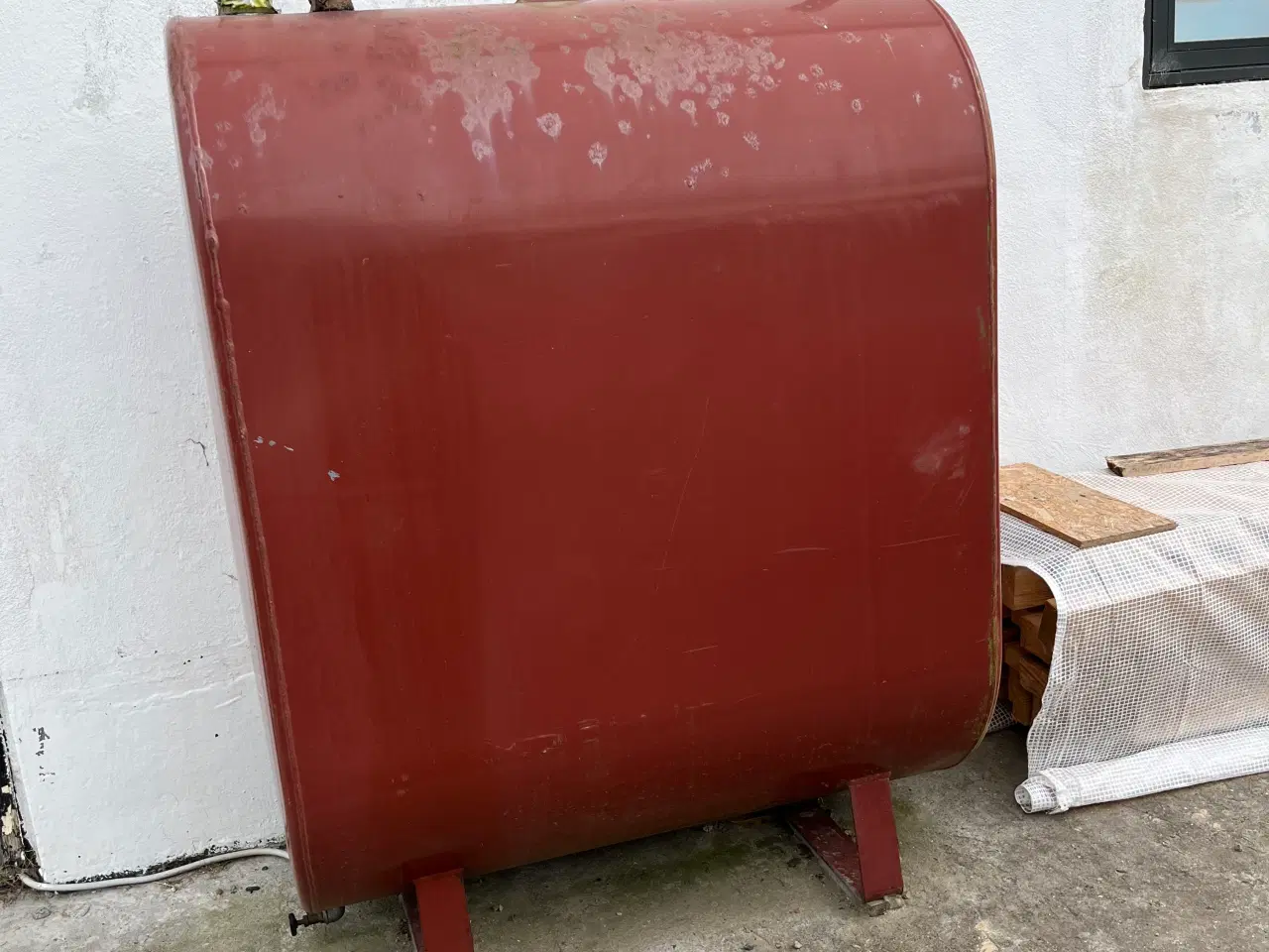 Billede 1 - Olietank 1200 L