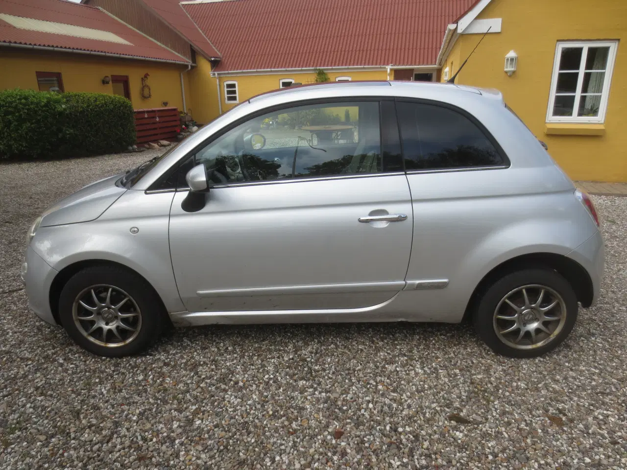 Billede 2 - Fiat 500 1.3 D 75 Hk År 10.