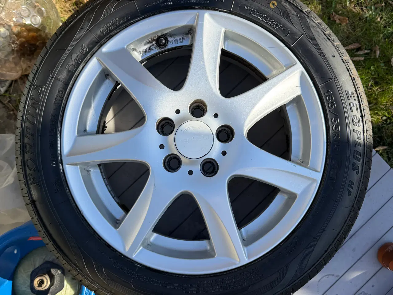 Billede 3 - Sommerdæk med fælge 