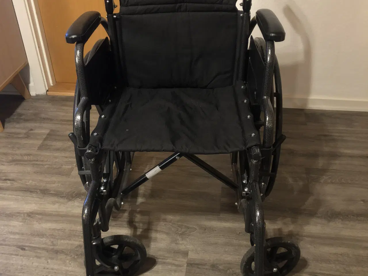 Billede 1 - Kørestol Harald Nyborg 