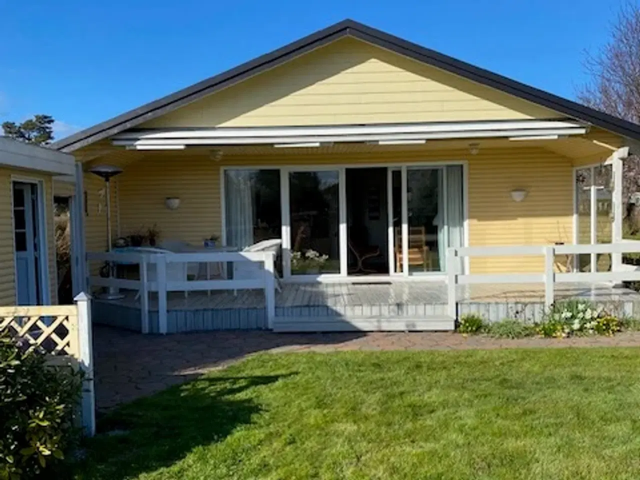 Billede 1 - Markise 7 meter bred i flot stand