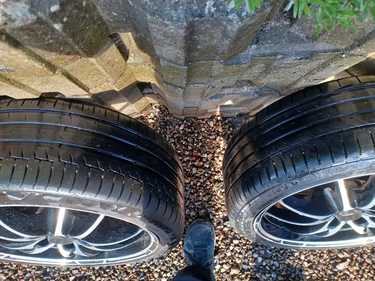 Billede 3 - VW 18" alufælge med sommerdæk.