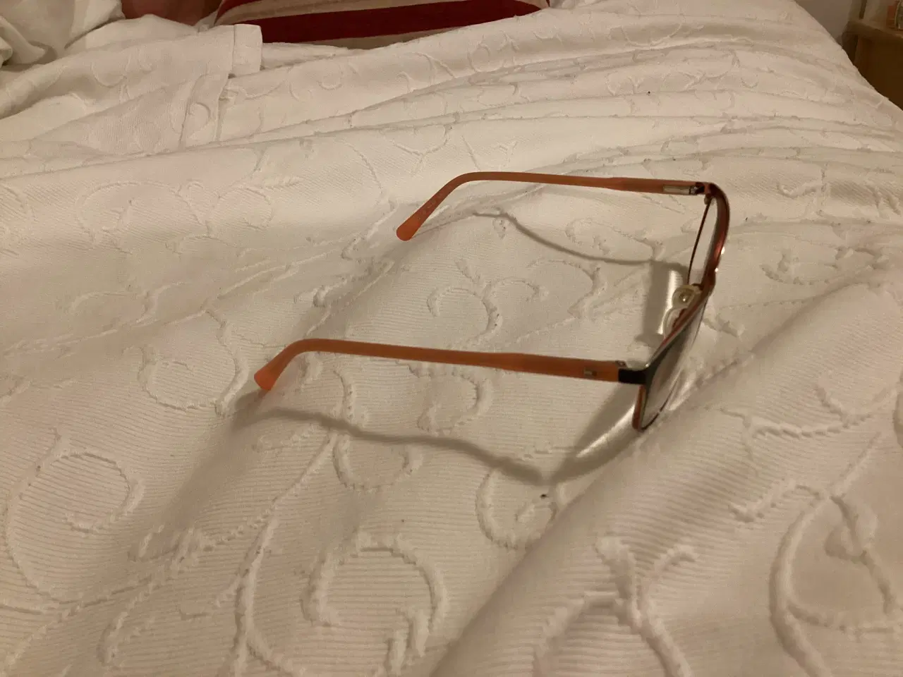 Billede 4 - 2 Tommy Hilfiger ladies glasses frames 