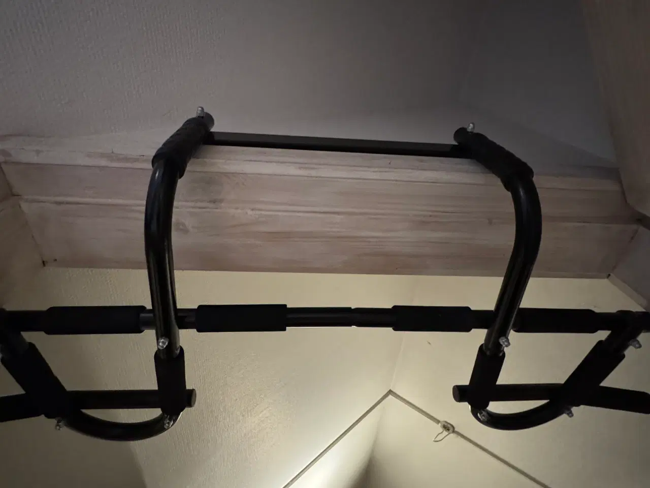 Billede 2 - Dørkarm pull-up bar