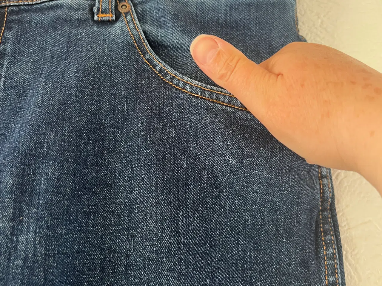 Billede 5 - Blå Wrangler Jeans. (Str: W40/L32)