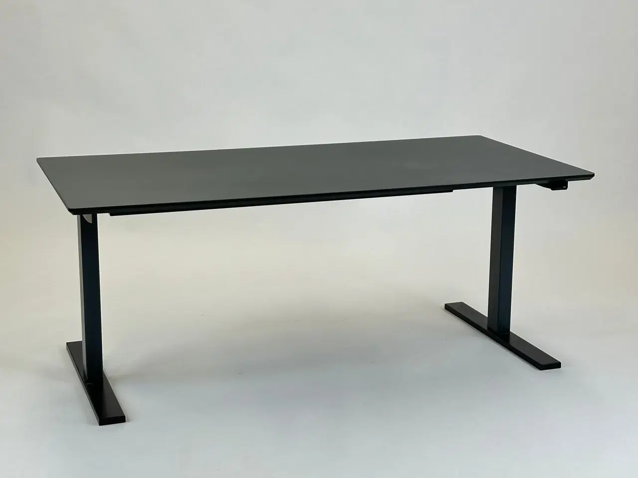 Billede 1 - Hæve-/Sænkebord 160x80 - Linak