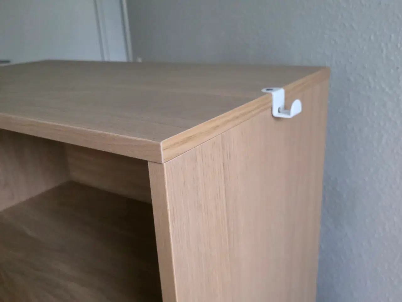 Billede 3 - Flot reol i egetræsmønster