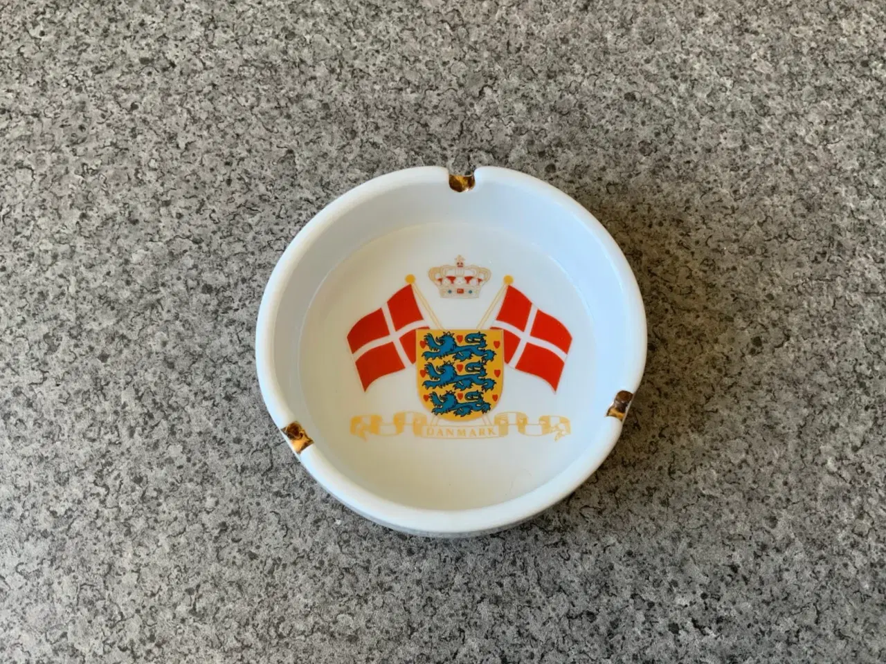 Billede 1 - Askebæger Danmark, Porcelæn