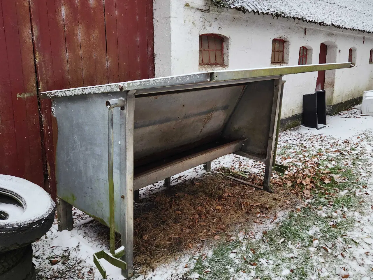 Billede 1 - Kalveskjul