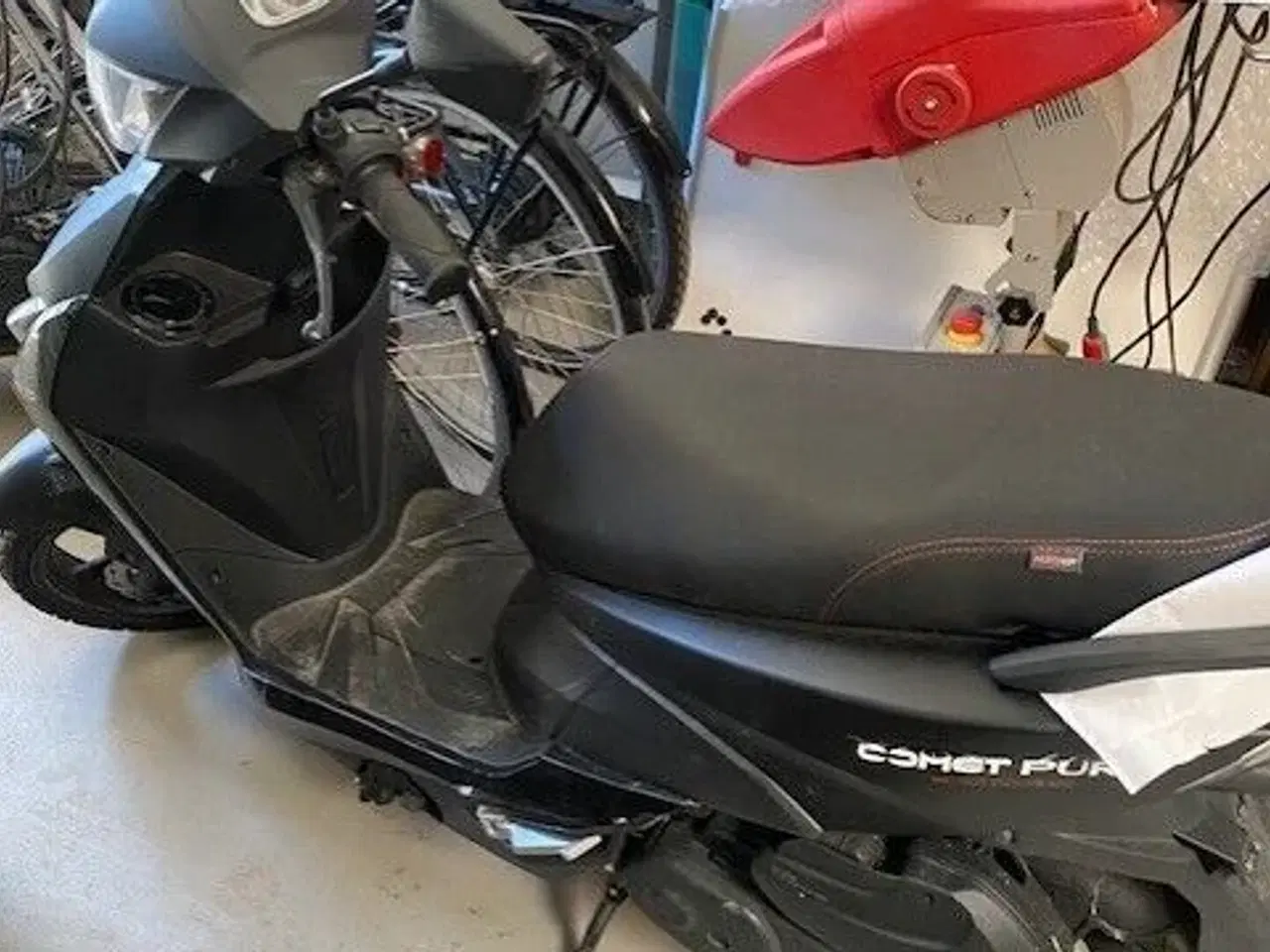 Billede 9 - Lille knallert  MOTOCR COMET 30