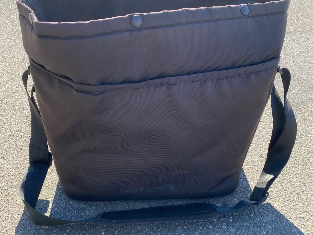 Billede 10 - Baby Jogger babylift og indkøbs kurv
