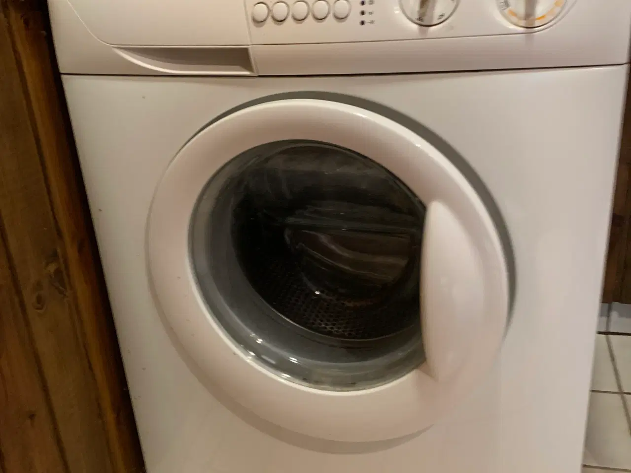 Billede 1 - Ældre vaskemaskine sælges