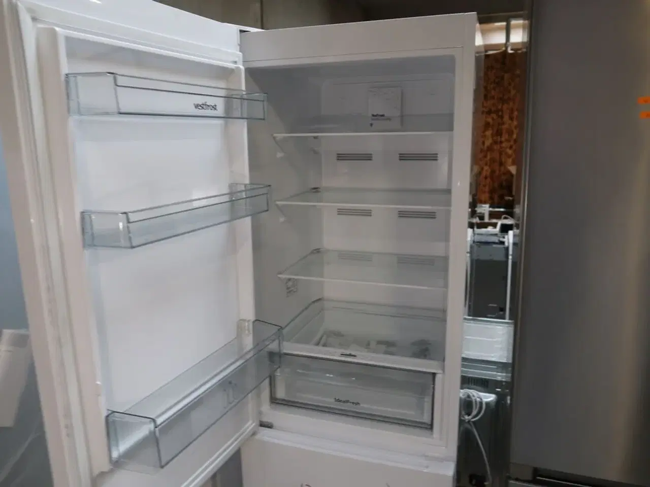 Billede 2 - Køle/fryseskab VESTFROST VCF 22186 NOFROST