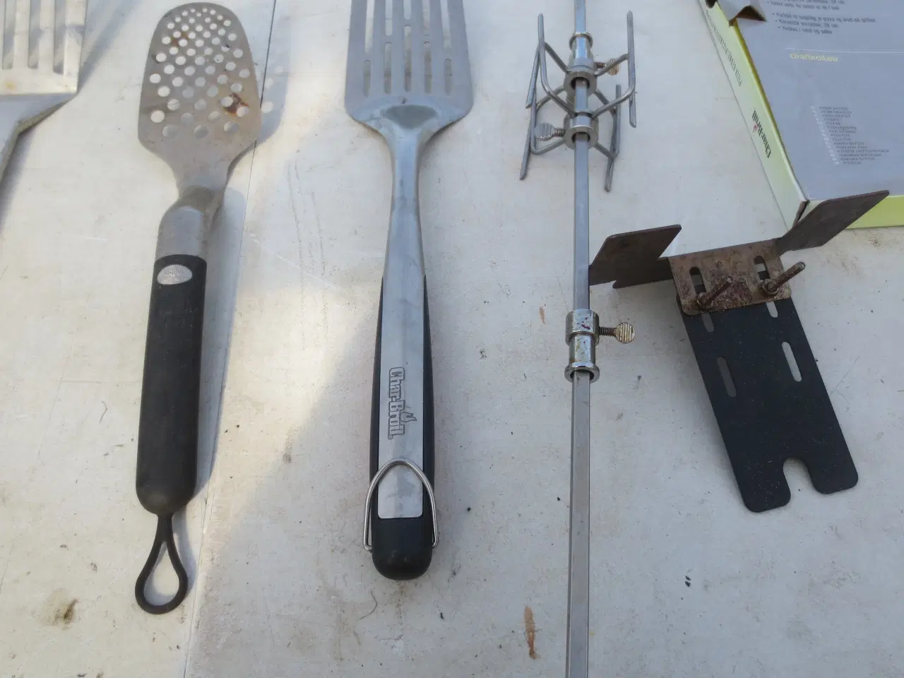 Billede 4 - 9 stk Forskellige Grill udstyr 