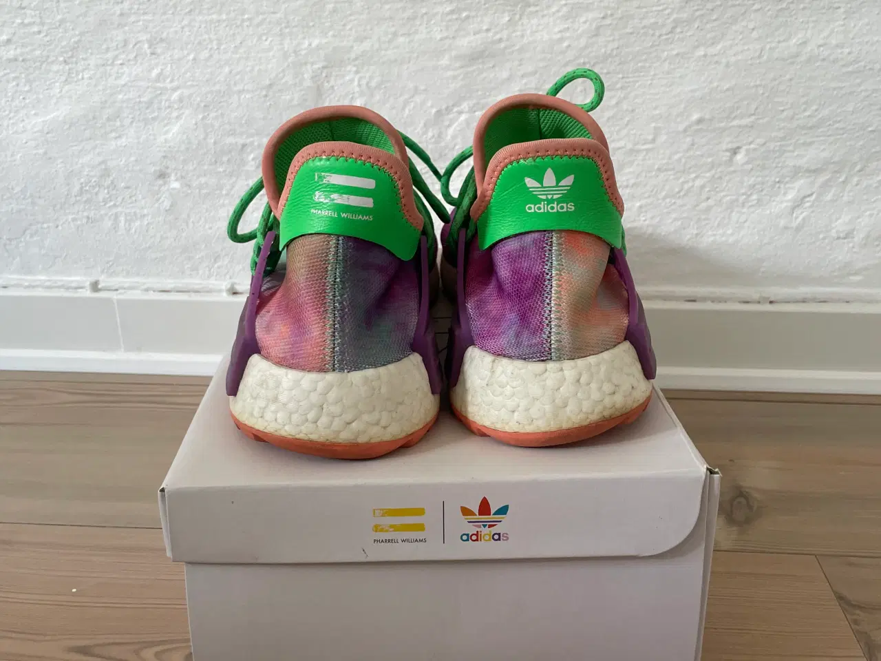 Billede 4 - Human Race Holi NMD MC