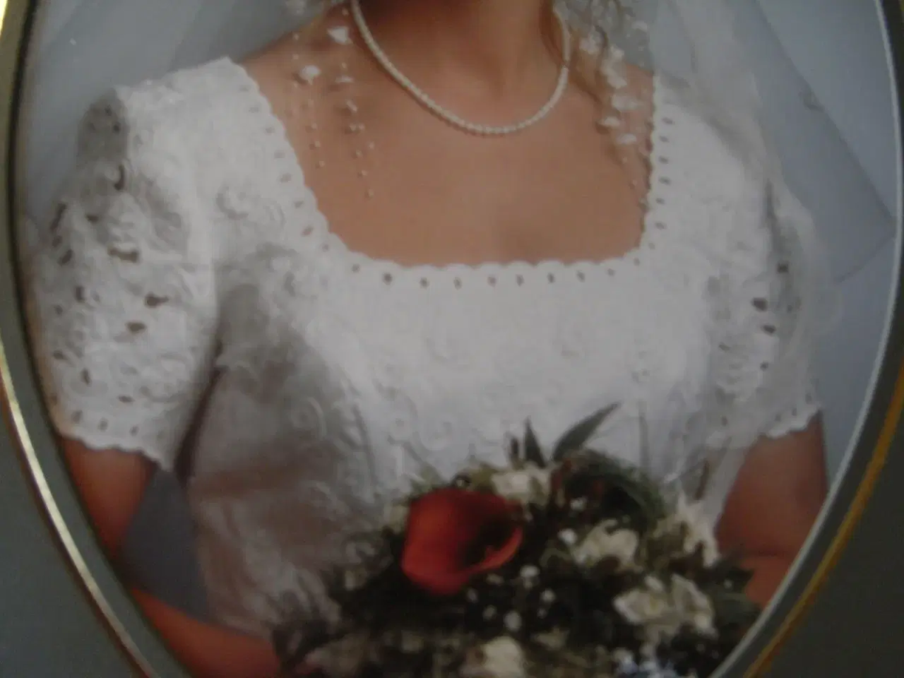 Billede 2 - Smuk brudekjole
