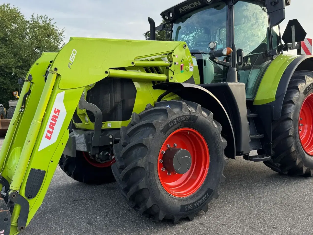 Billede 1 - CLAAS ARION 650 KUN 4600 TIMER OG FULD AFFJEDRING!