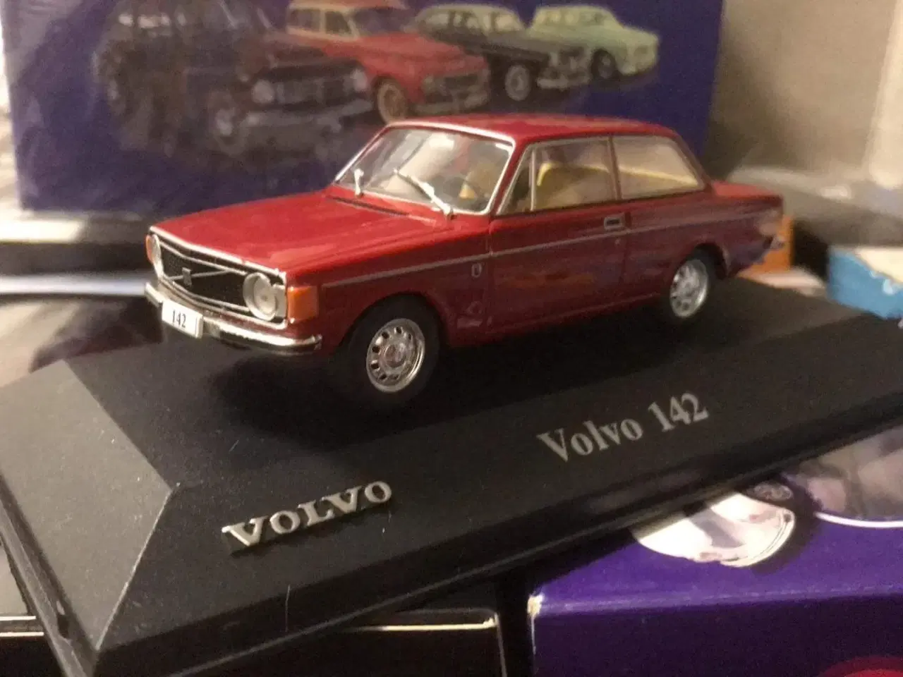 Billede 1 - Volvo 142.   1/43