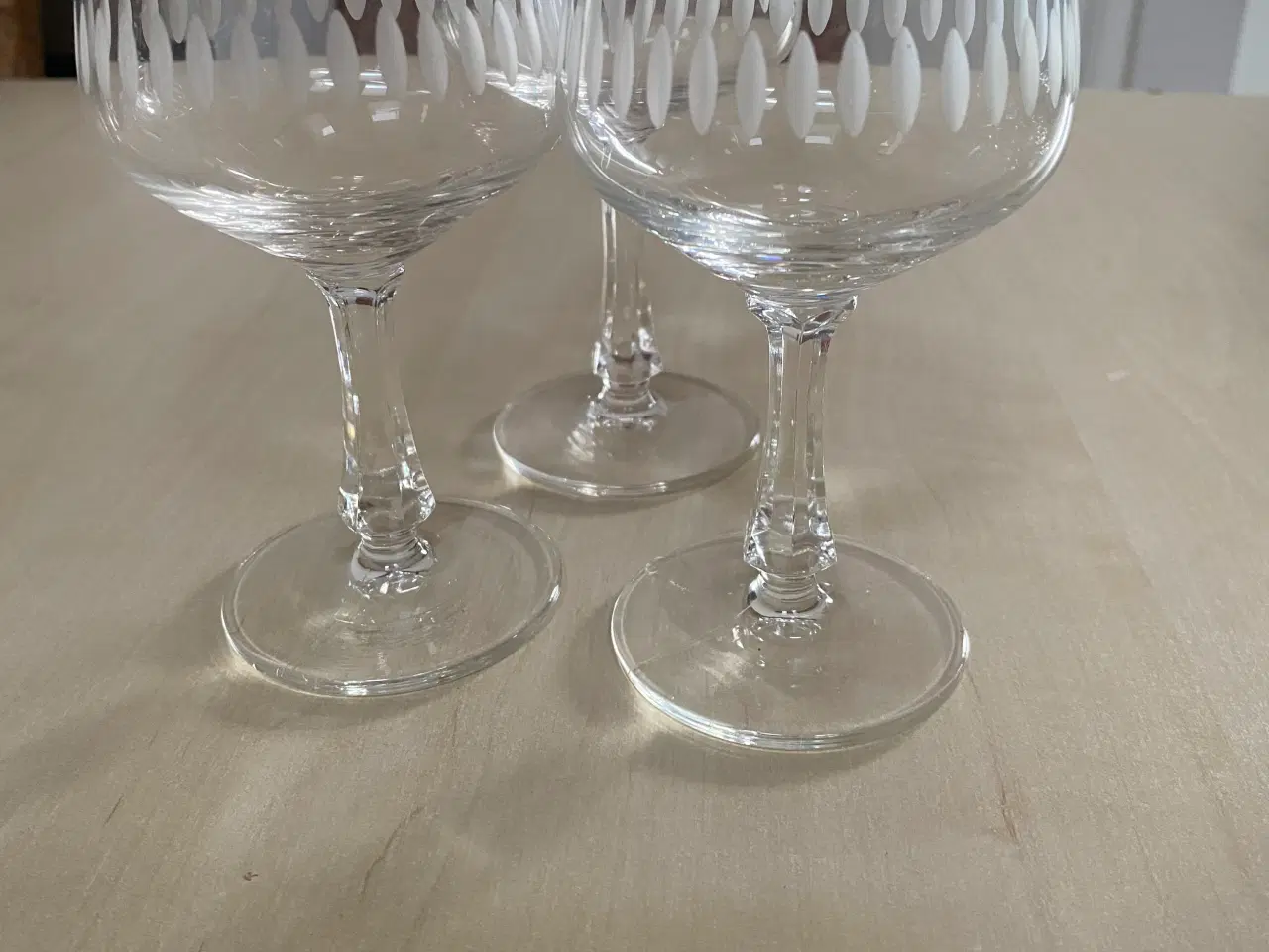 Billede 3 - Vin Glas 2 forskellig slags