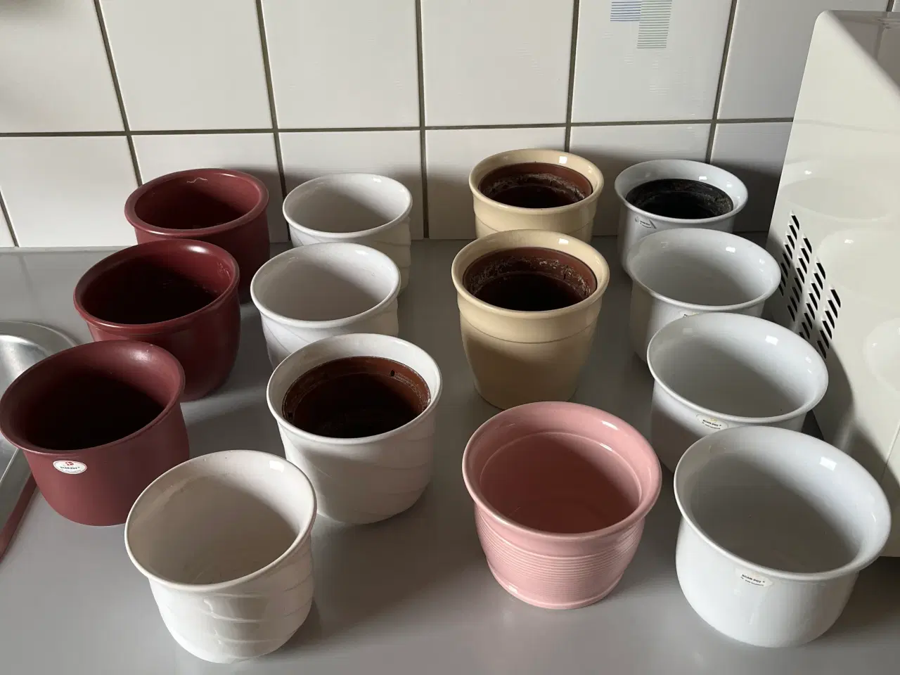 Billede 1 - Urtepotteskjulere dia. 12-13 cm