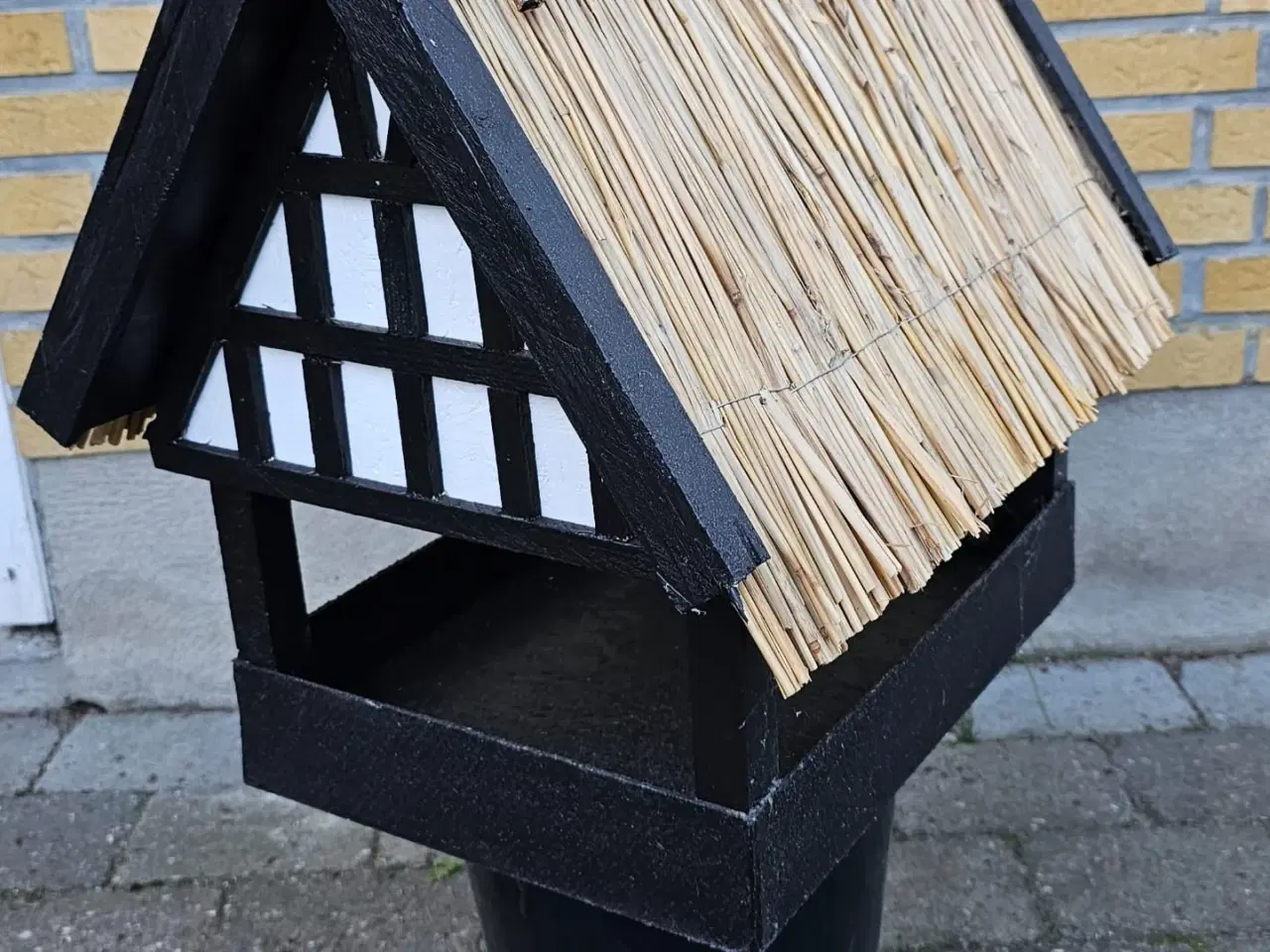 Billede 1 - Fugle foderhus 