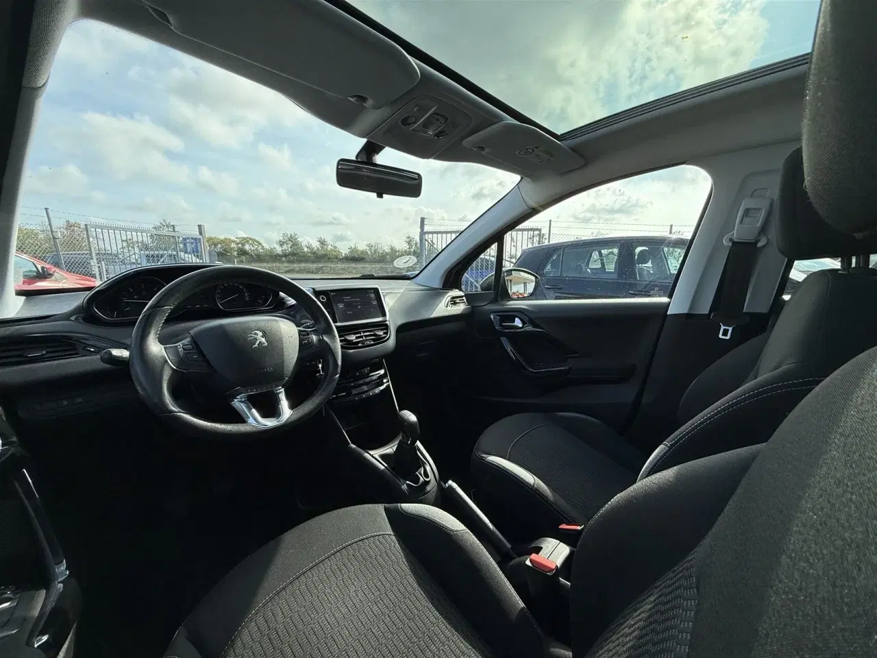 Billede 9 - Peugeot 208 1,6 BlueHDi Envy 100HK 5d