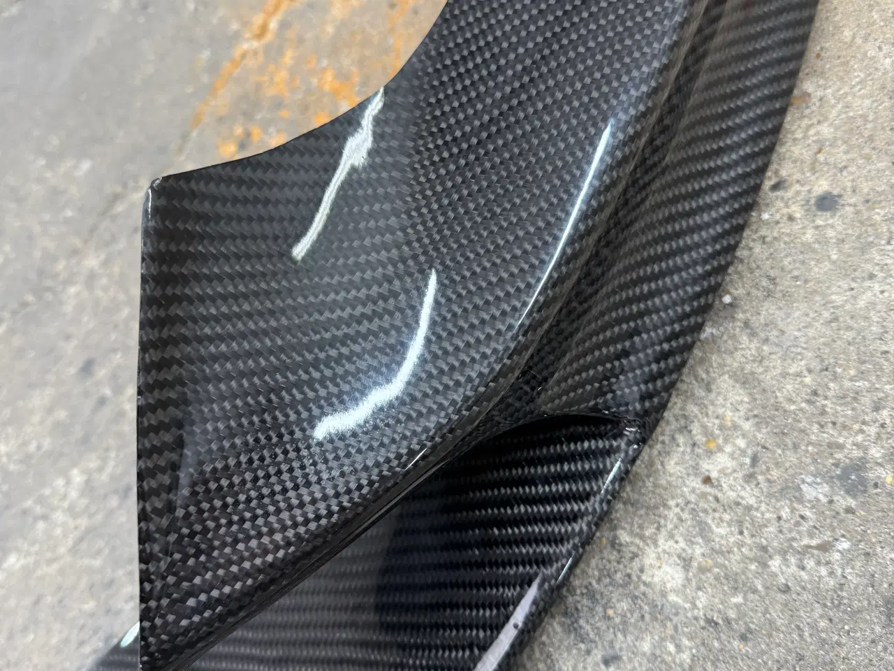 Billede 4 - Carbon M-tech frontspoiler og spejle