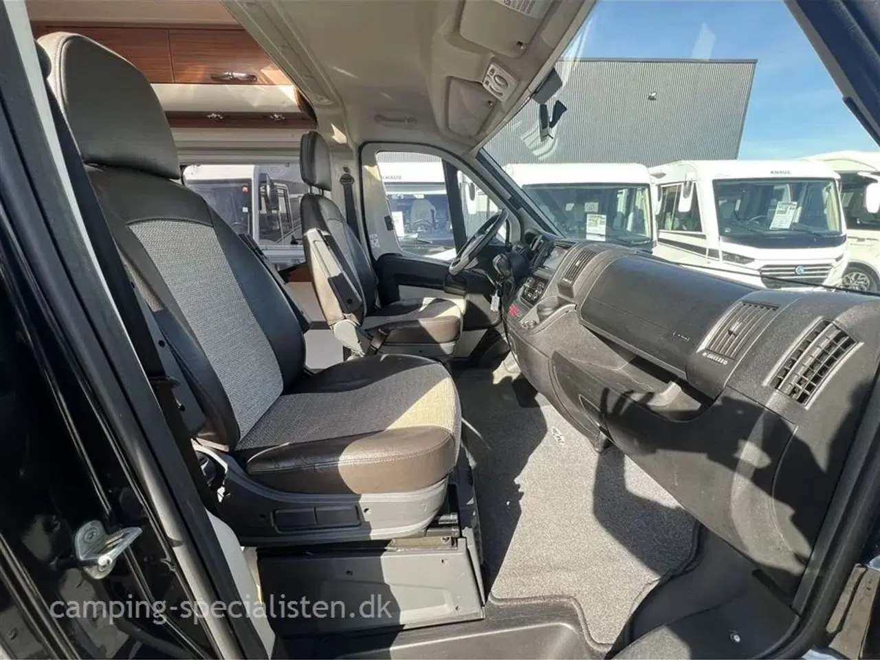 Billede 17 - 2014 - Adria Twin 600 SP   Adria Twin 600 SP 2014 - Se den nu hos Camping-Specialisten.dk