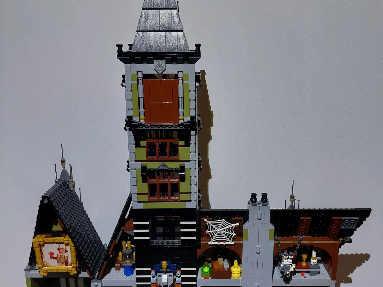 Billede 3 - LEGO 10273 Haunted House