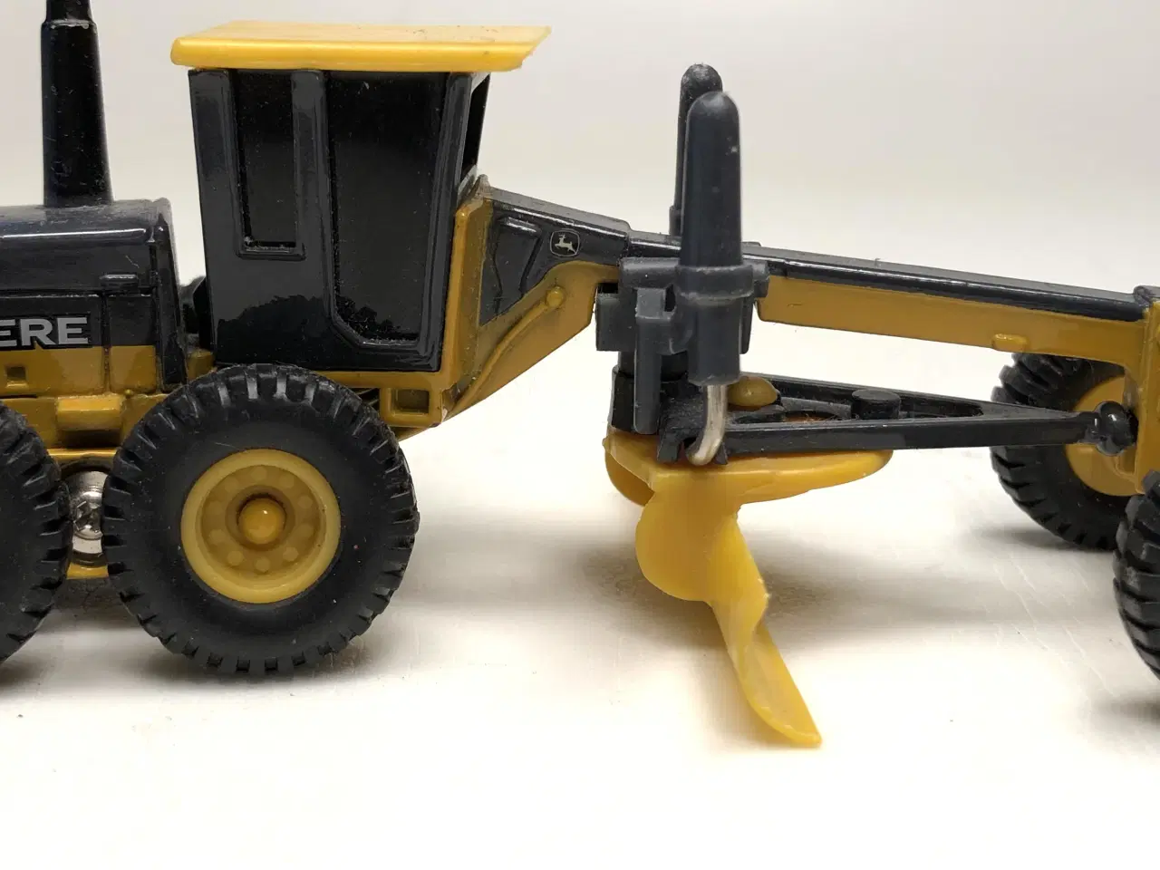 Billede 2 - JOHN DEERE...VEJHØVL