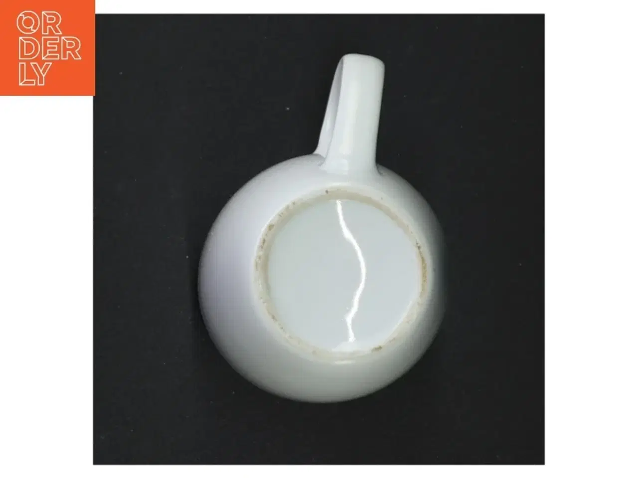 Billede 2 - Hvid krus med overskæg dekoration (str. 11 x 8 cm)