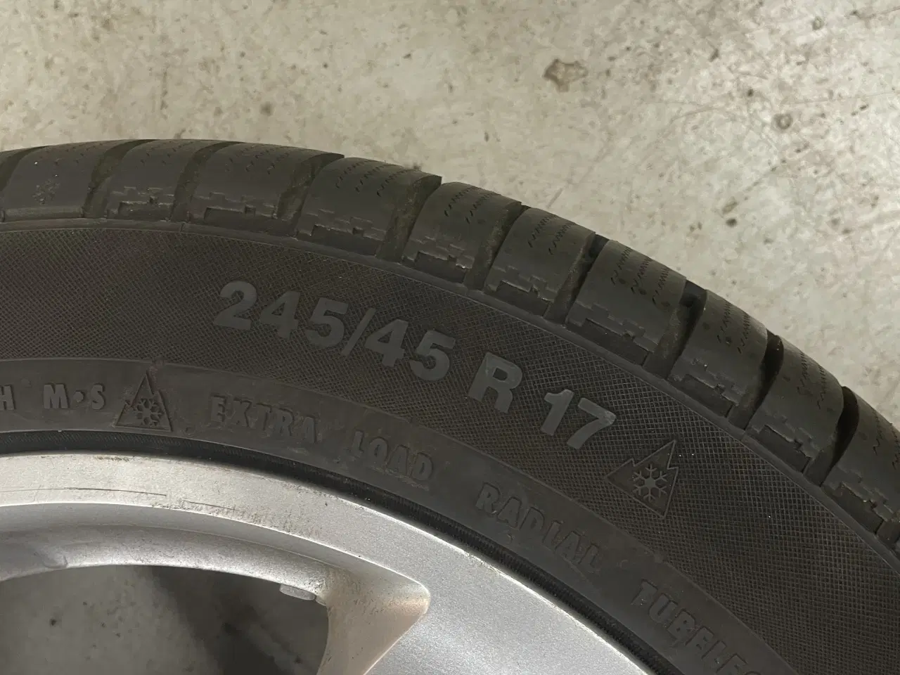 Billede 1 - Vinterdæk på fælge