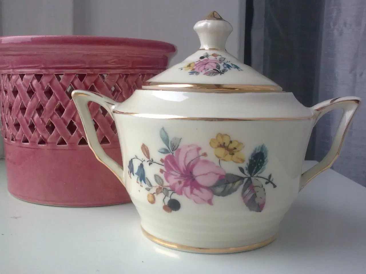 Billede 3 - 12 smukke krukker m låg & deko & forskellige