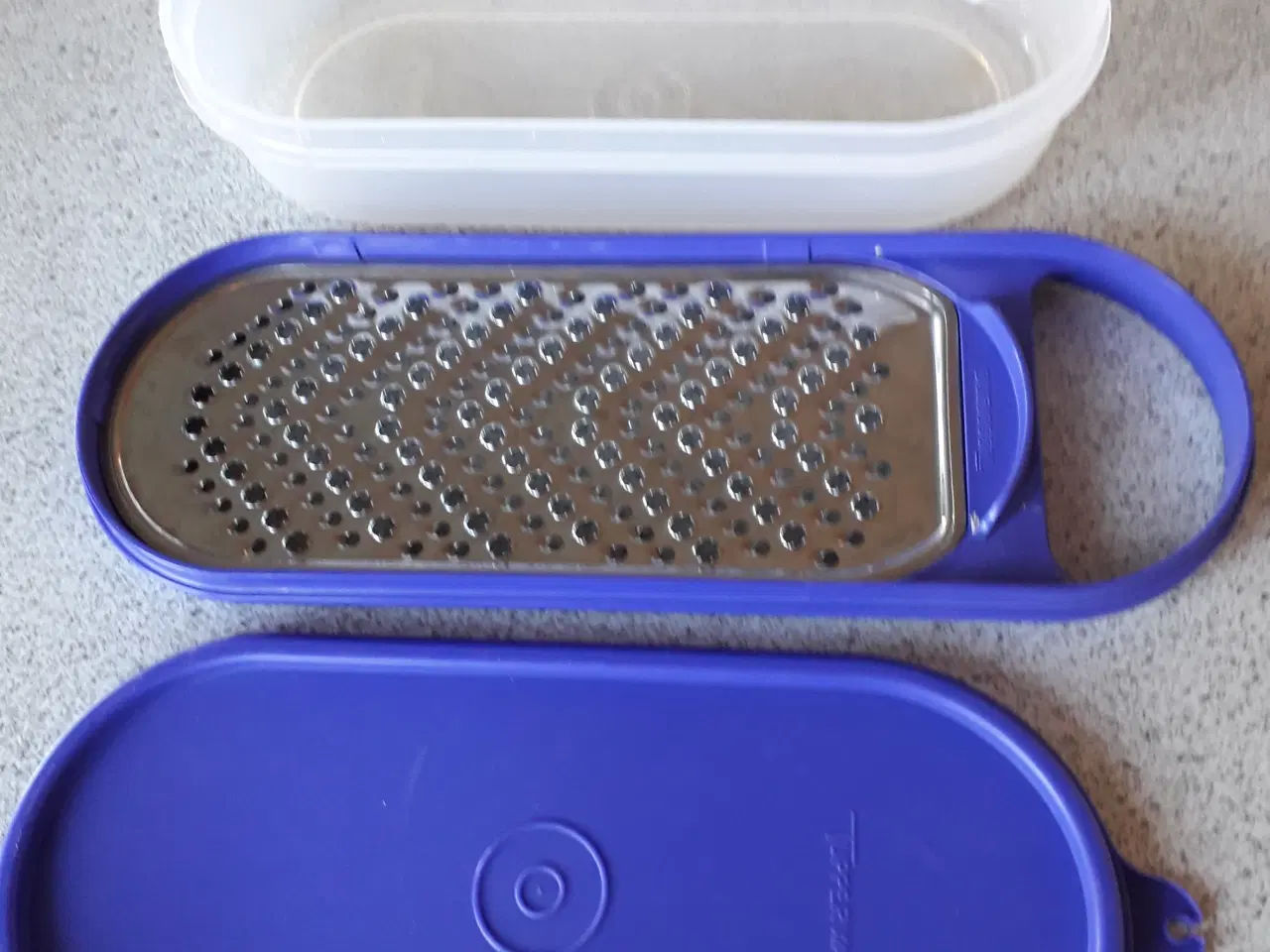 Billede 1 - Tupperware riv i boks