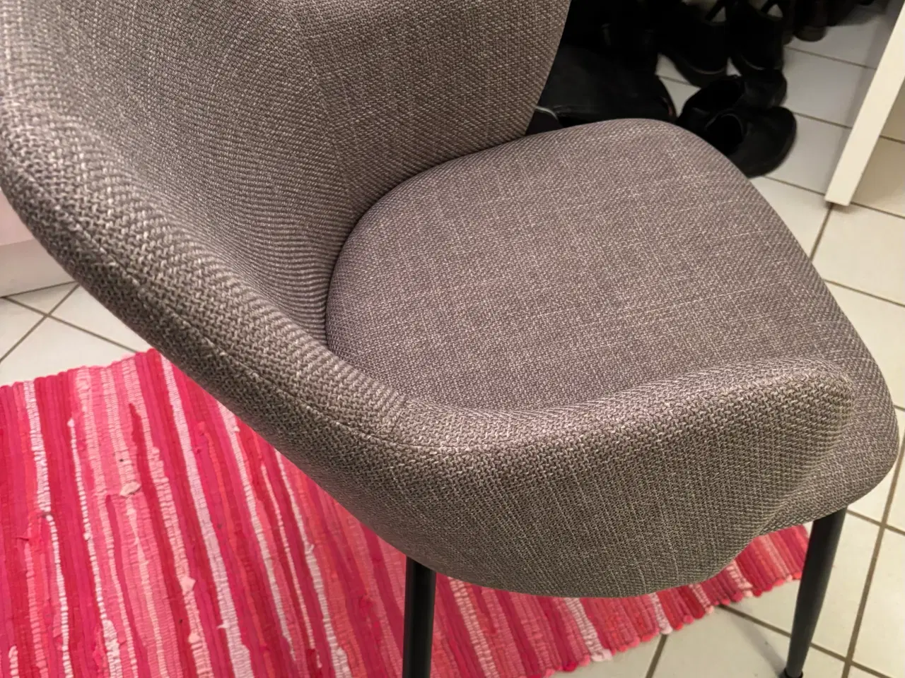 Billede 2 - 6 stk. Spisebordstole, Skylab grå imprægneret