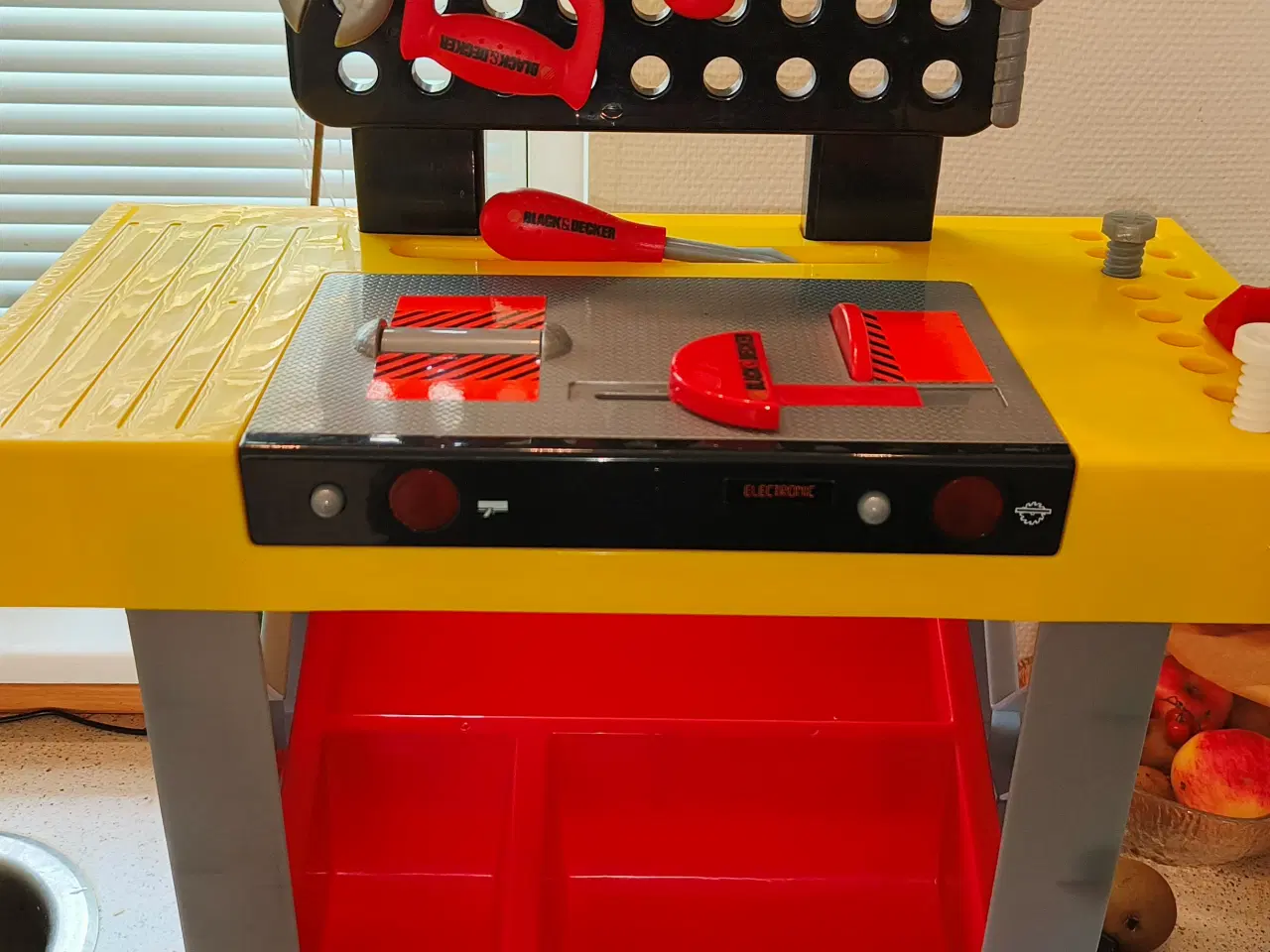 Billede 3 - Black and Decker værktøjsbænk