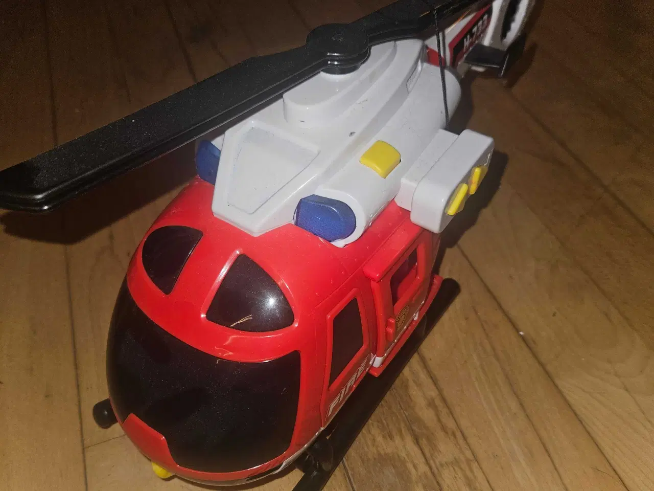 Billede 1 - Helikopter til børn