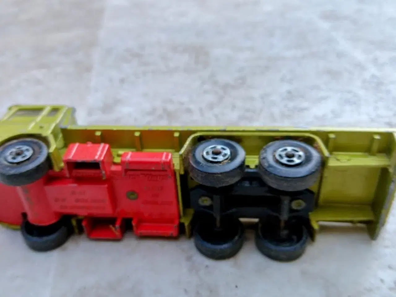 Billede 3 - Matchbox Super KIngs DAF K13 Building Transporter