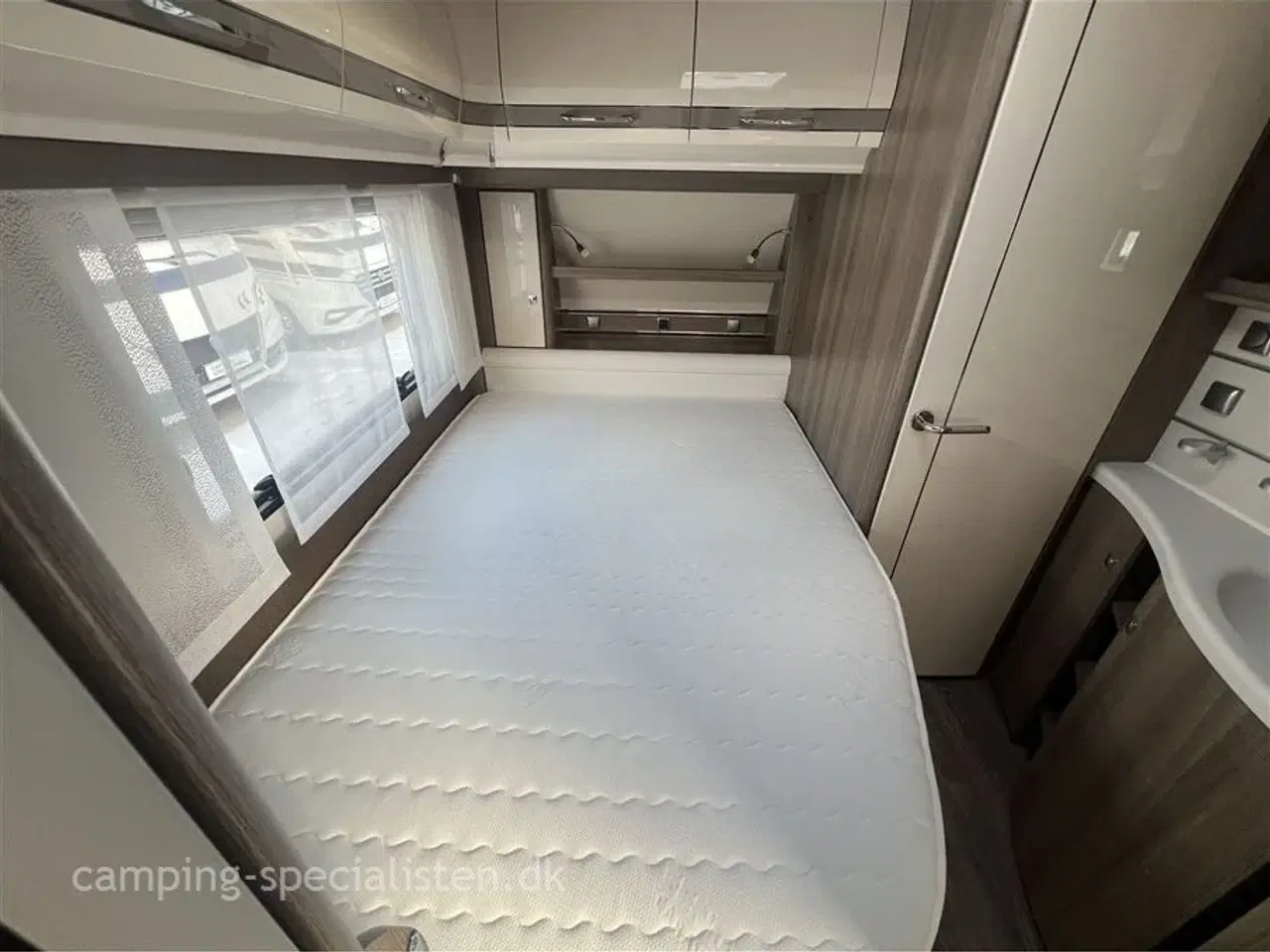 Billede 5 - 2022 - Fendt Tendenza 465 SFB   2022 Fendt Tendenza 465 SFB - Se den nu hos Camping-Specialisten.dk