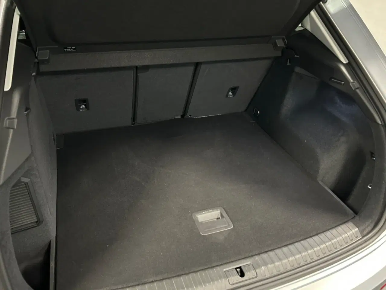 Billede 18 - Audi Q3 45 TFSi e Attitude+ S-tr.