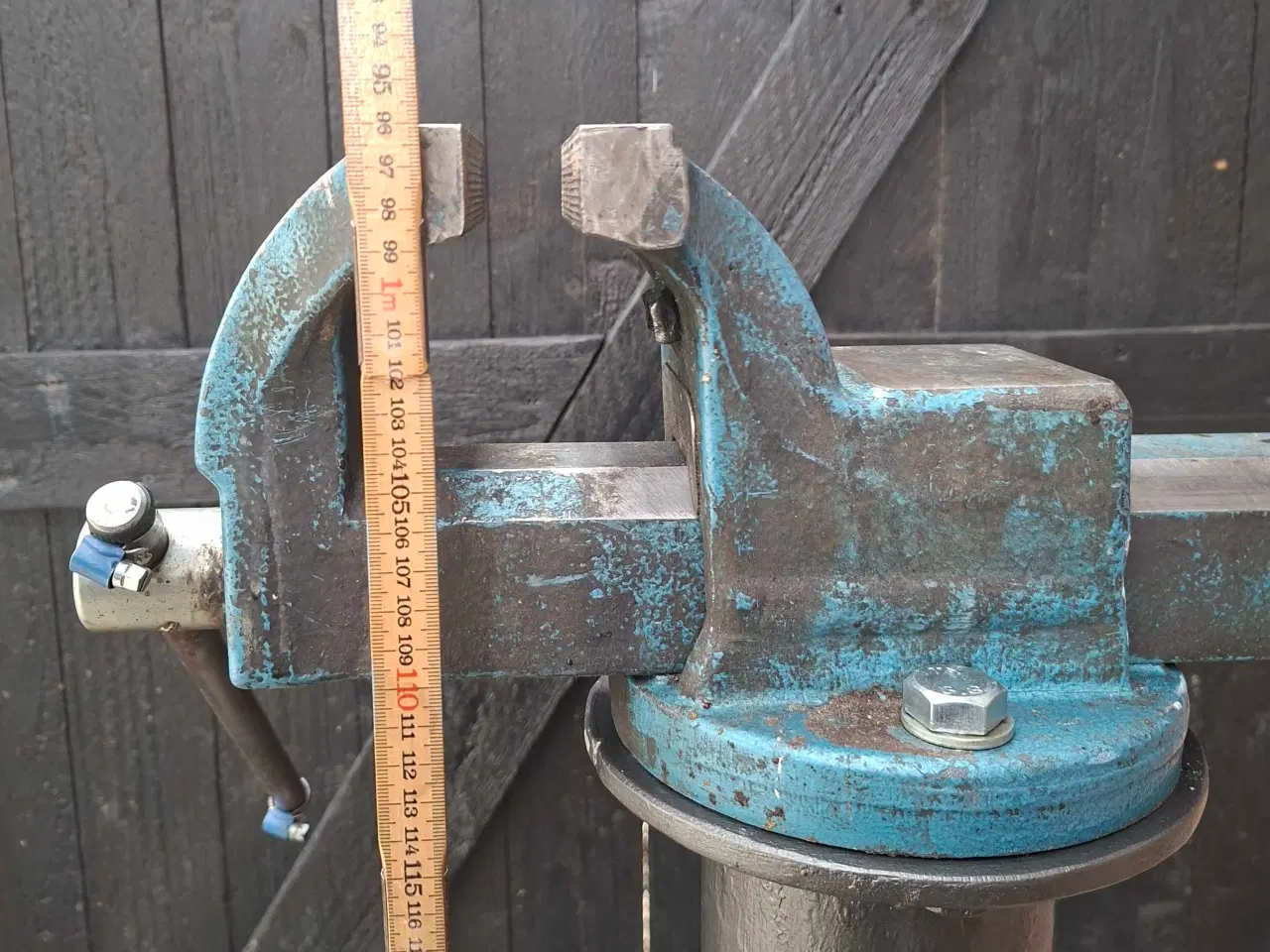 Billede 4 - Skruestik på søjle 