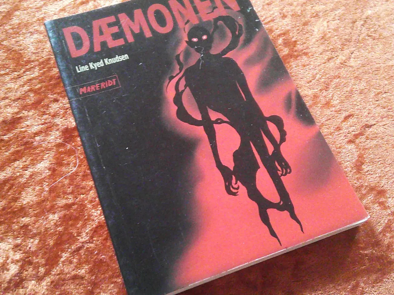 Billede 1 - Dæmonen, Line Kyed Knudsen